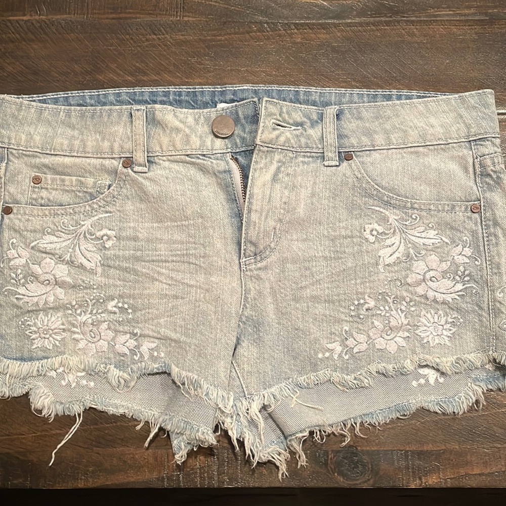 O’Neil jean cut off shorts